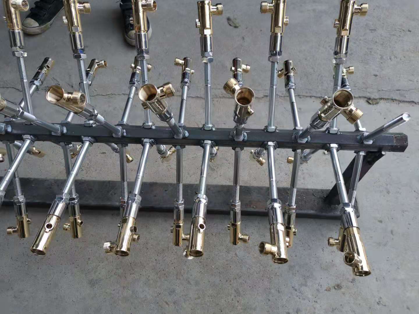 銅角閥鏡面拋光效果